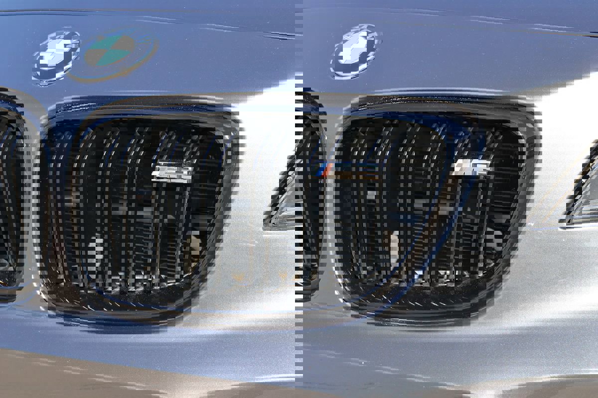 Used 2017 BMW M2 image 19