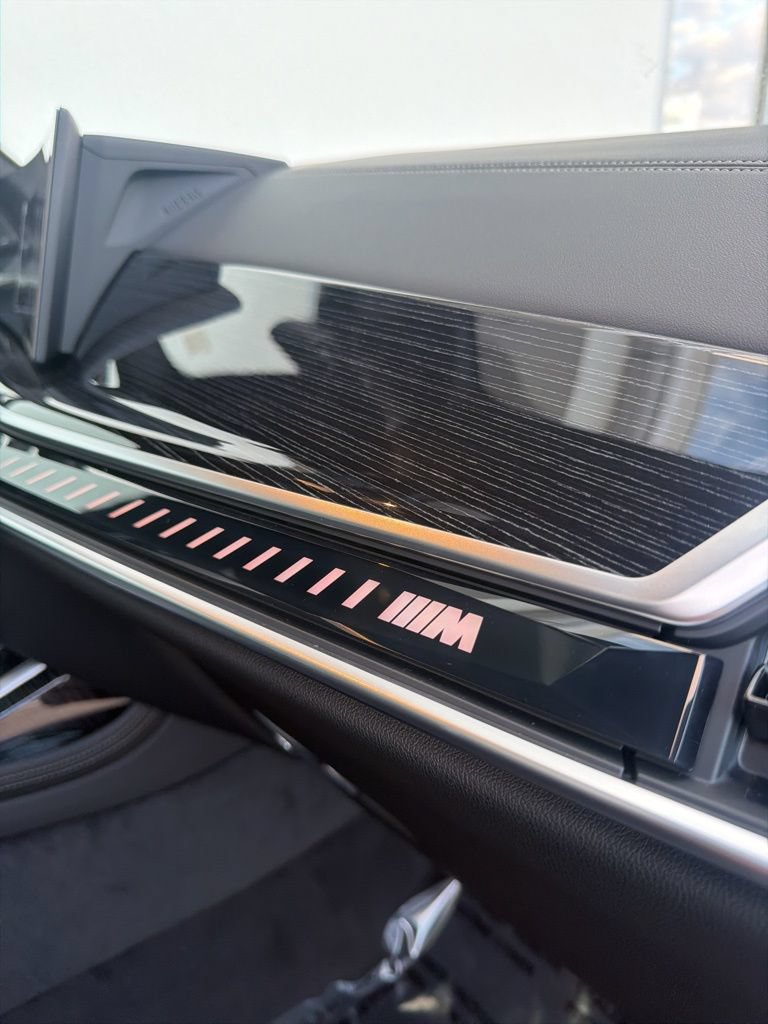 New 2026 BMW X7 M60i AWD/4WD image 35