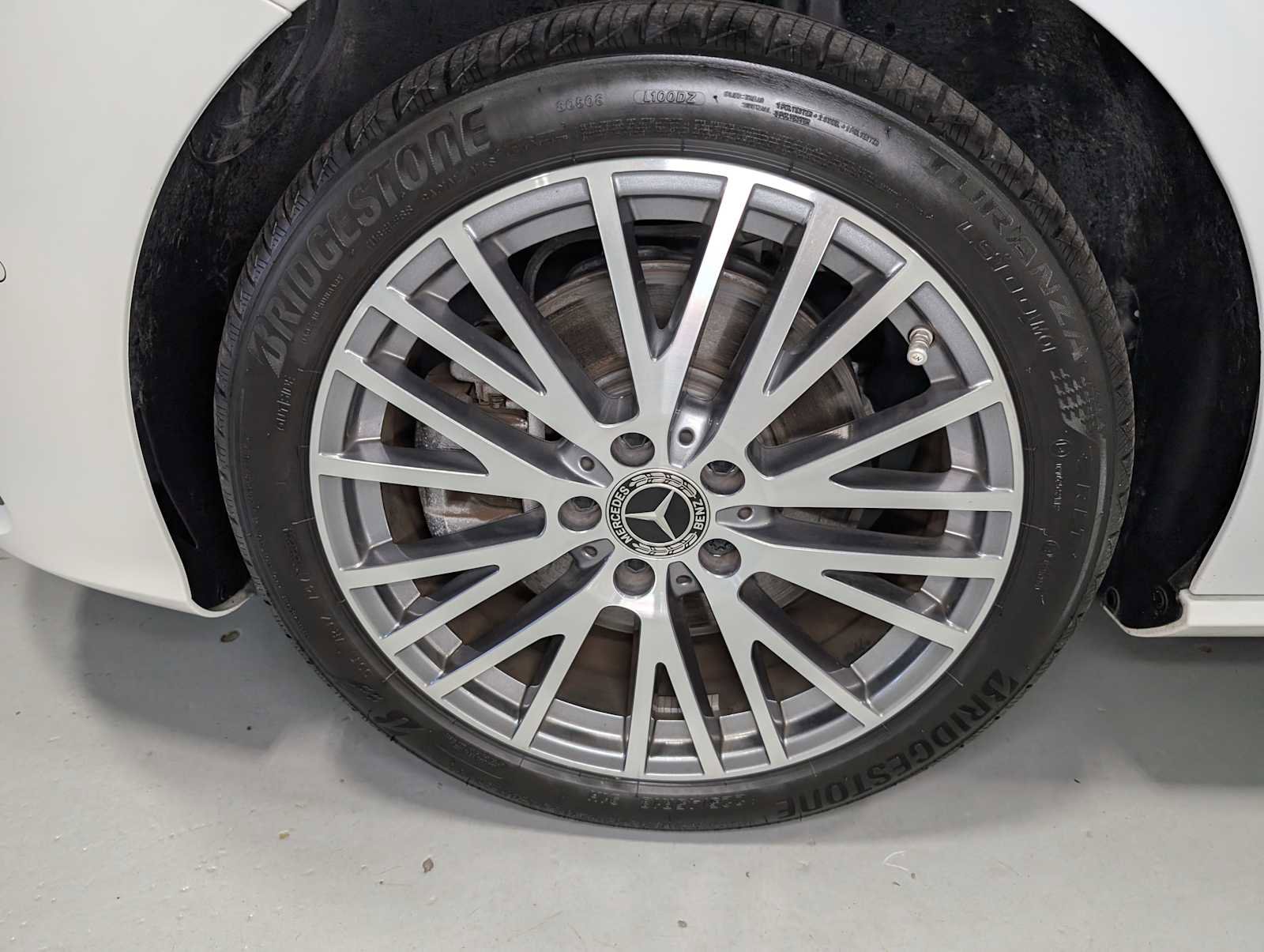 Certified 2025 Mercedes-Benz CLA 250 4MATIC image 3