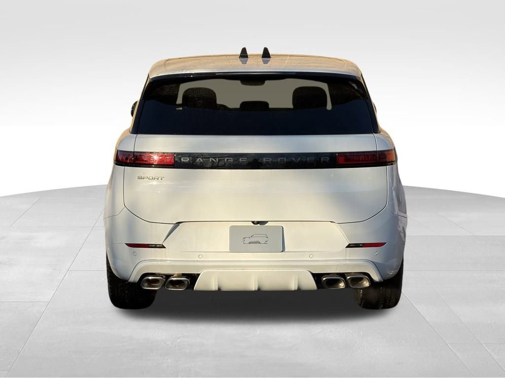 New 2025 Land Rover Range Rover Sport Dynamic SE image 7