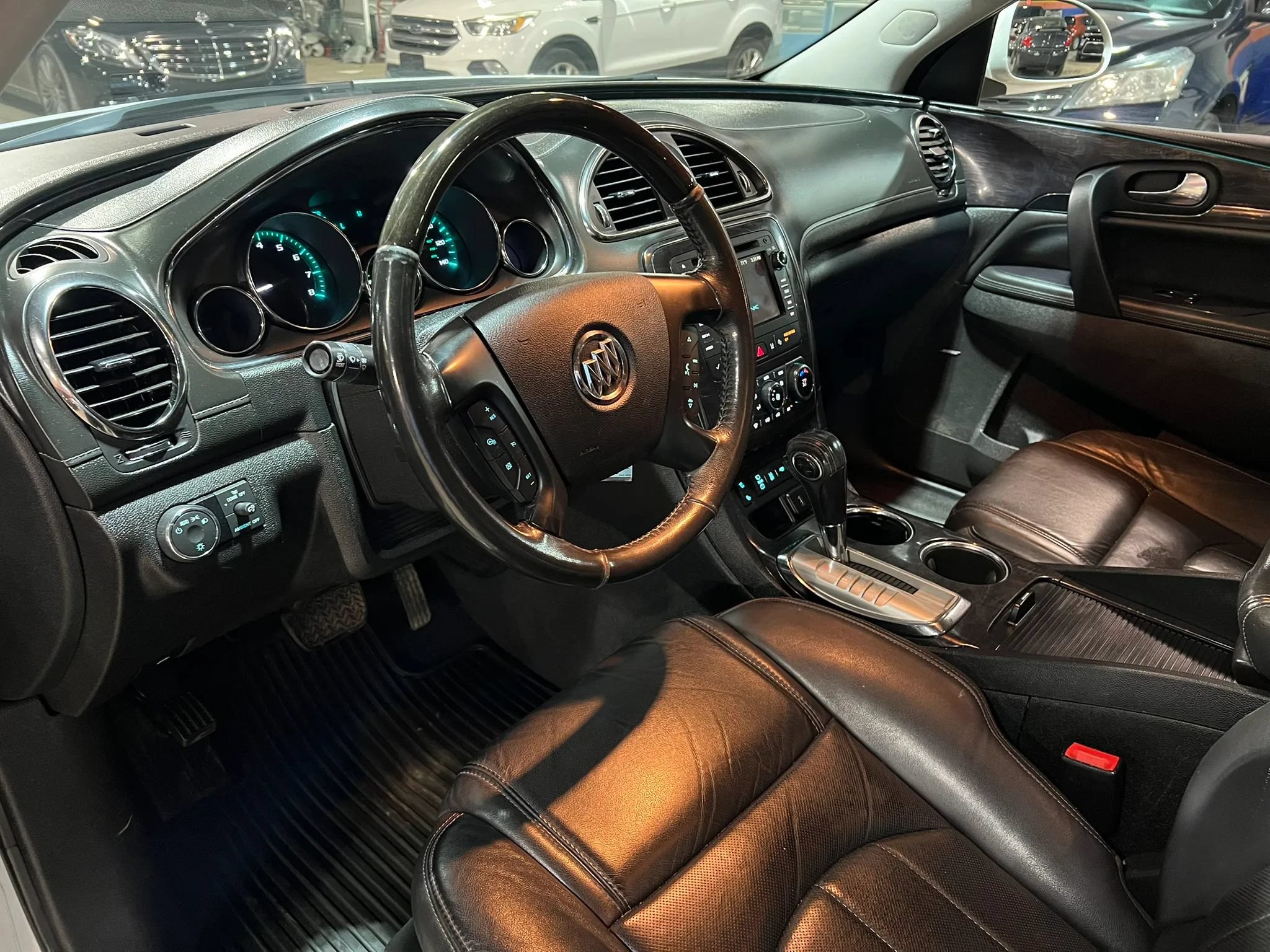 Used 2017 Buick Enclave Premium w/ Experience Buick Package AWD/4WD image 9