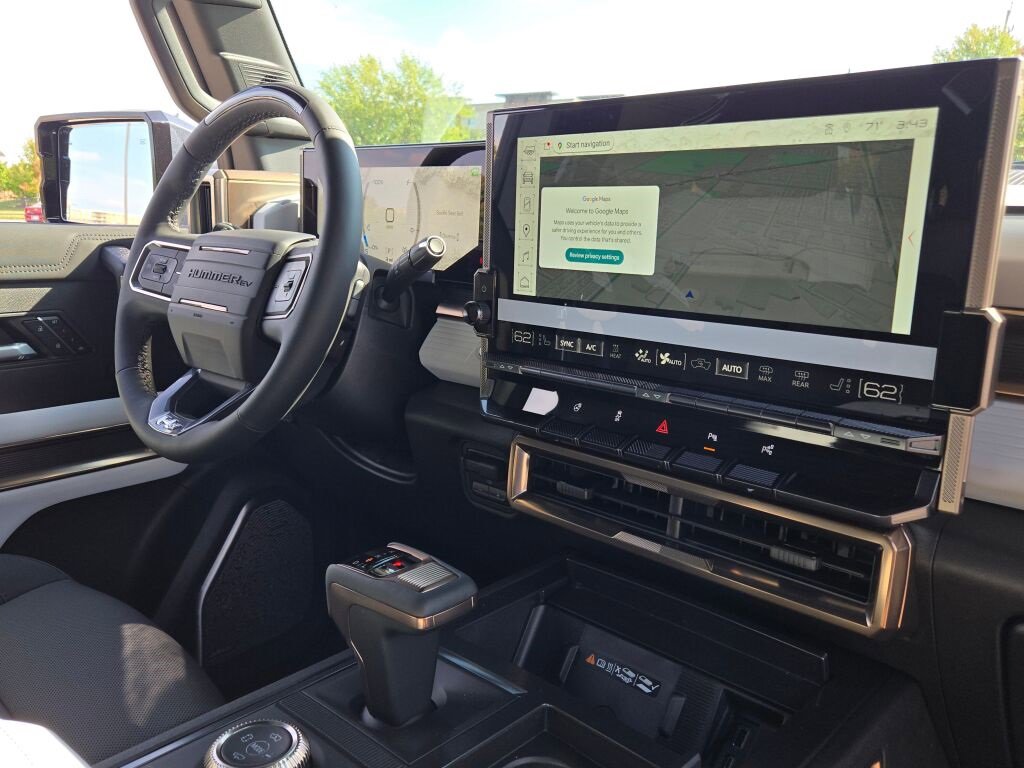 New 2025 GMC Hummer EV 2X image 9