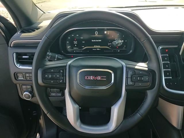 Used 2023 GMC Yukon SLT w/ SLT Premium Package image 18