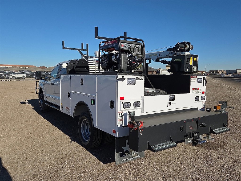 New 2025 Ford F350 XL w/ XL Chrome Package image 3