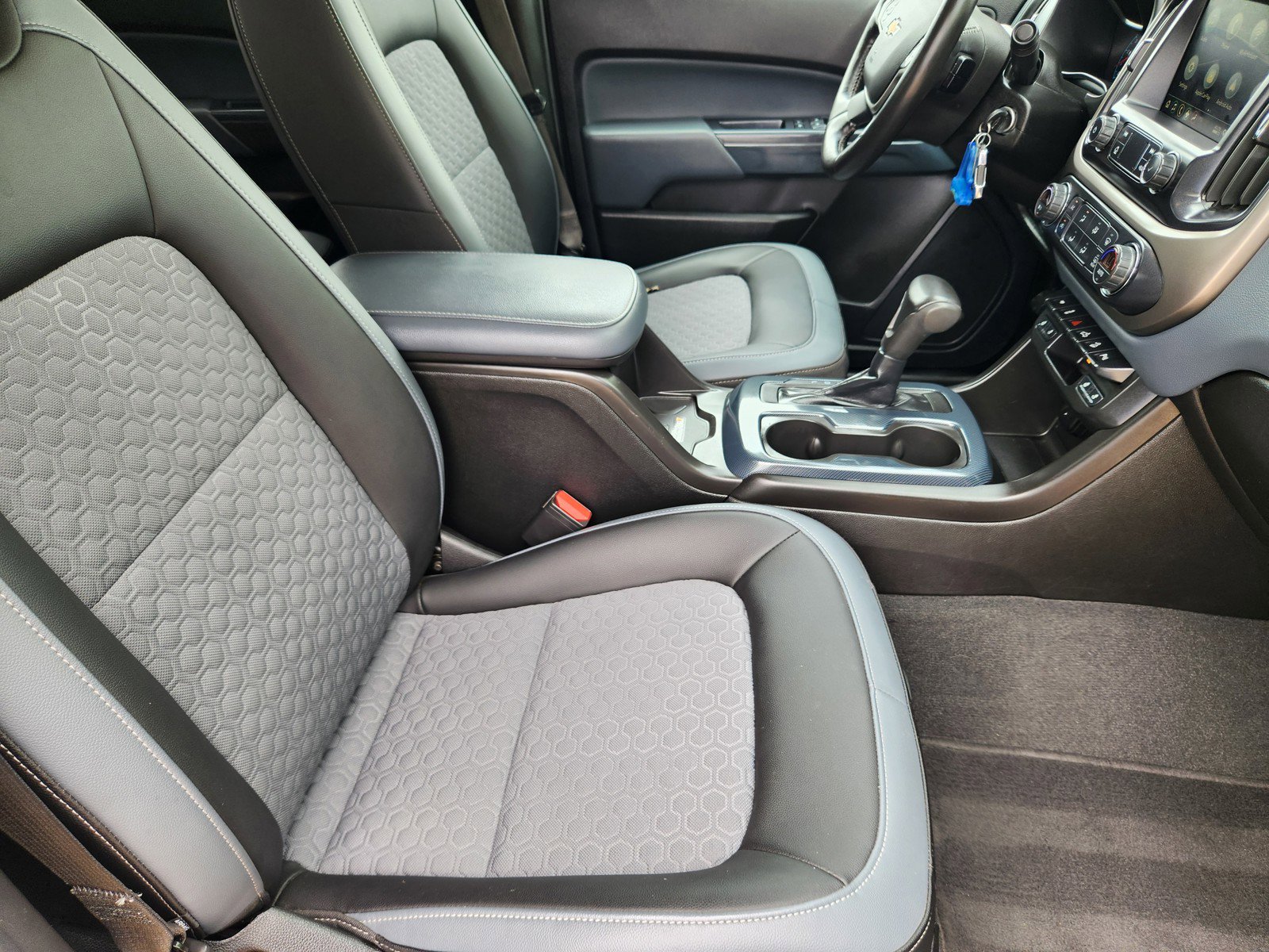 Used 2021 Chevrolet Colorado Z71 image 11