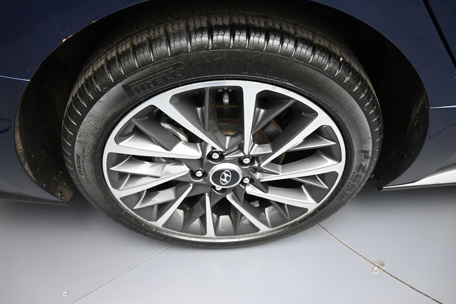 Certified 2022 Hyundai Sonata Limited FWD image 12