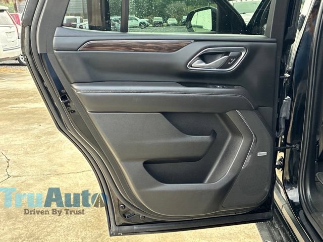 Used 2022 Chevrolet Tahoe LT w/ LT Signature Plus Package AWD/4WD image 38