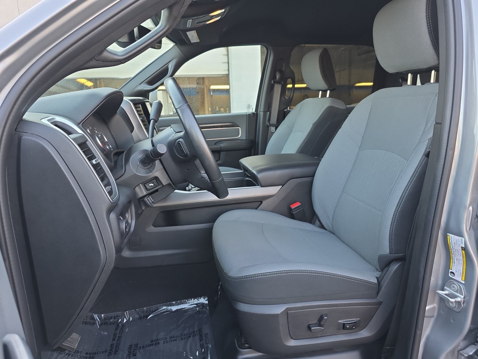 Used 2021 RAM 3500 Big Horn w/ Level 1 Equipment Group AWD/4WD image 11