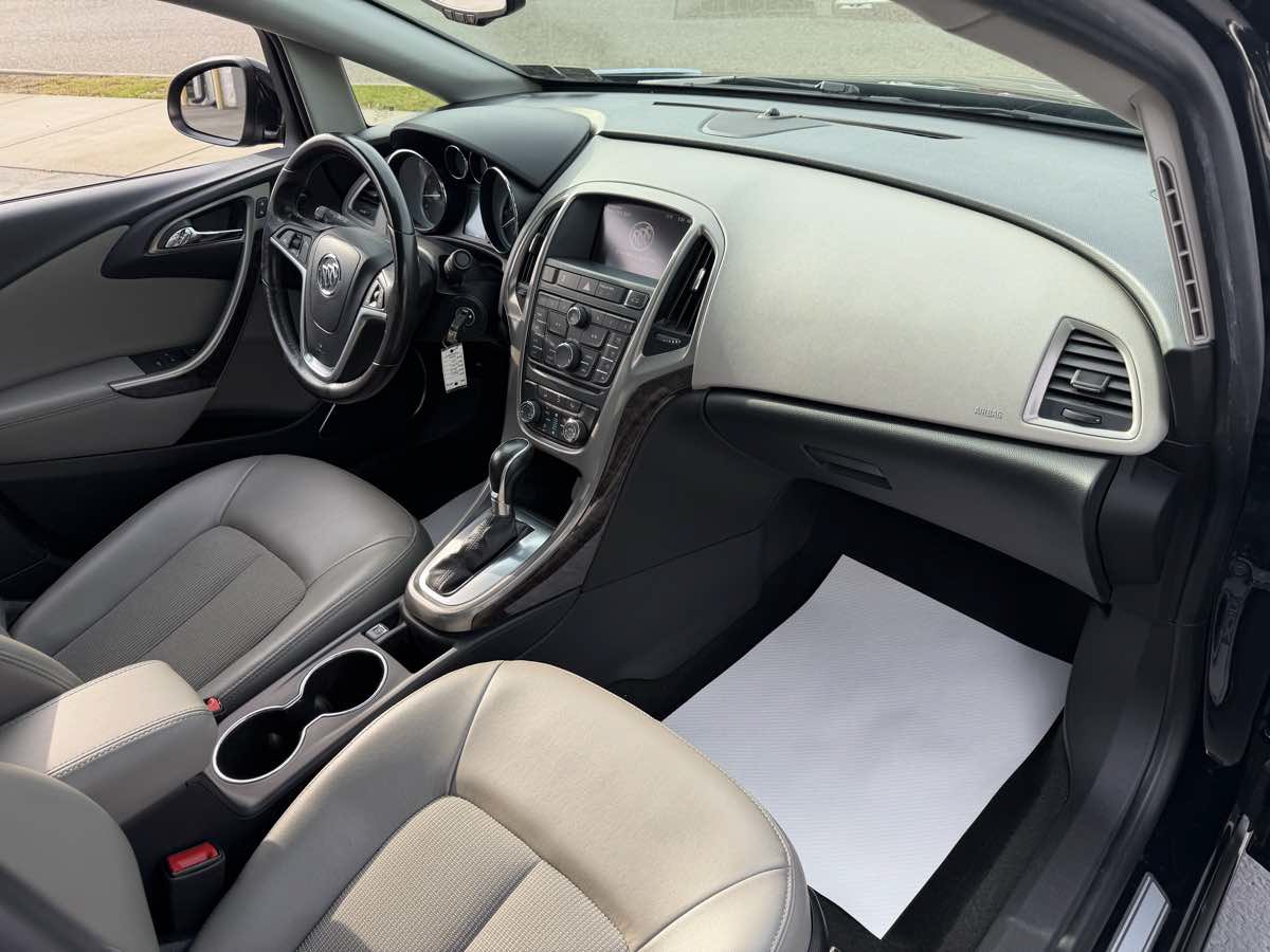 Used 2014 Buick Verano FWD image 18