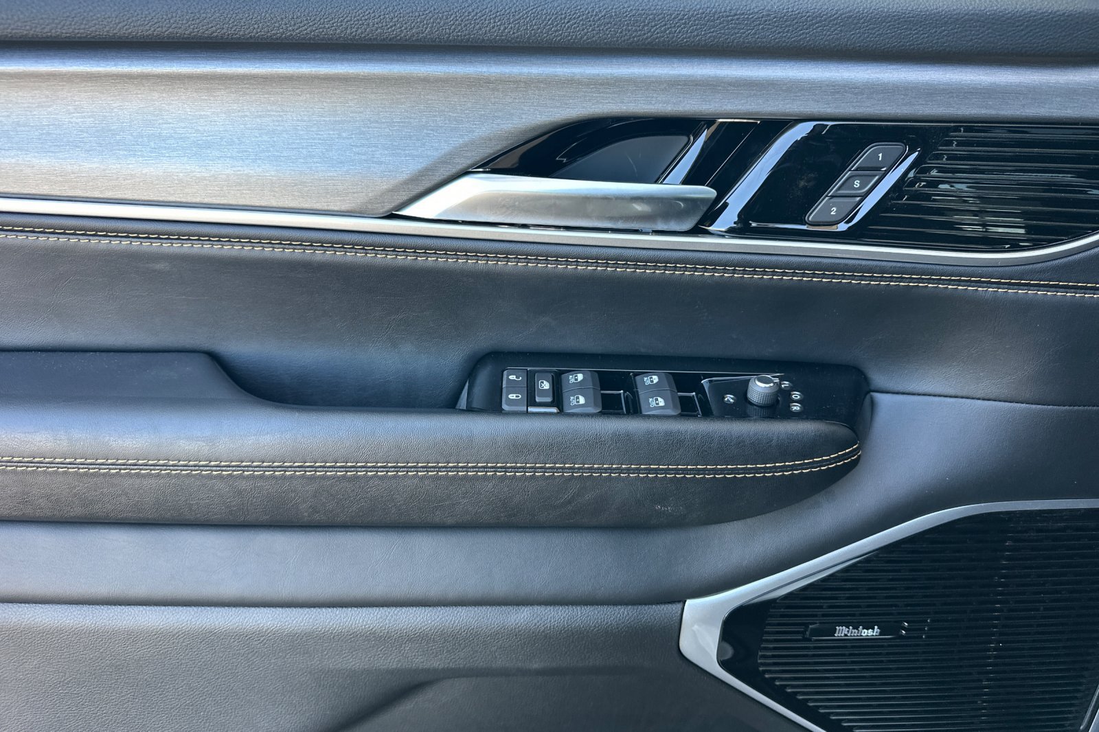 New 2026 Jeep Grand Wagoneer 4WD image 11