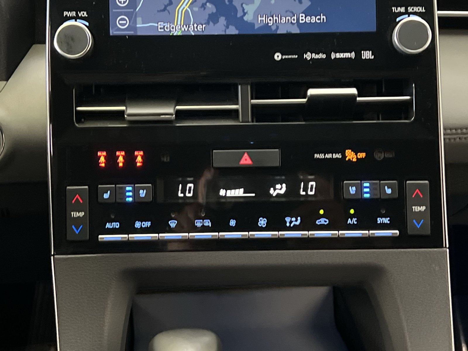 Used 2020 Toyota Avalon Limited w/ Advanced Safety Package FWD image 20
