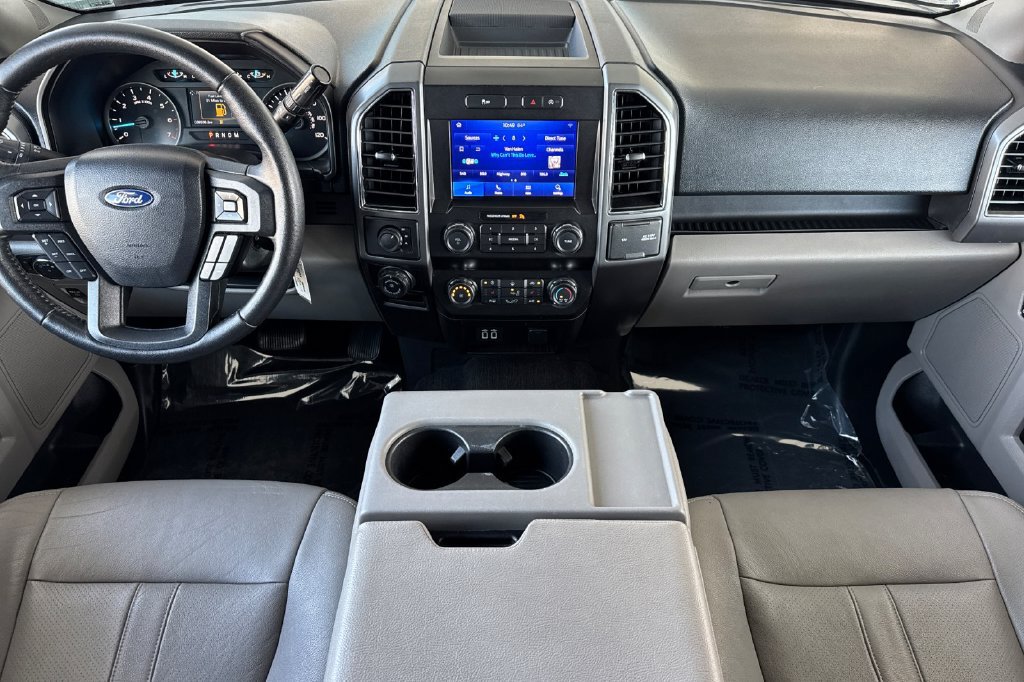 Used 2020 Ford F150 XLT w/ Equipment Group 302A Luxury AWD/4WD image 4