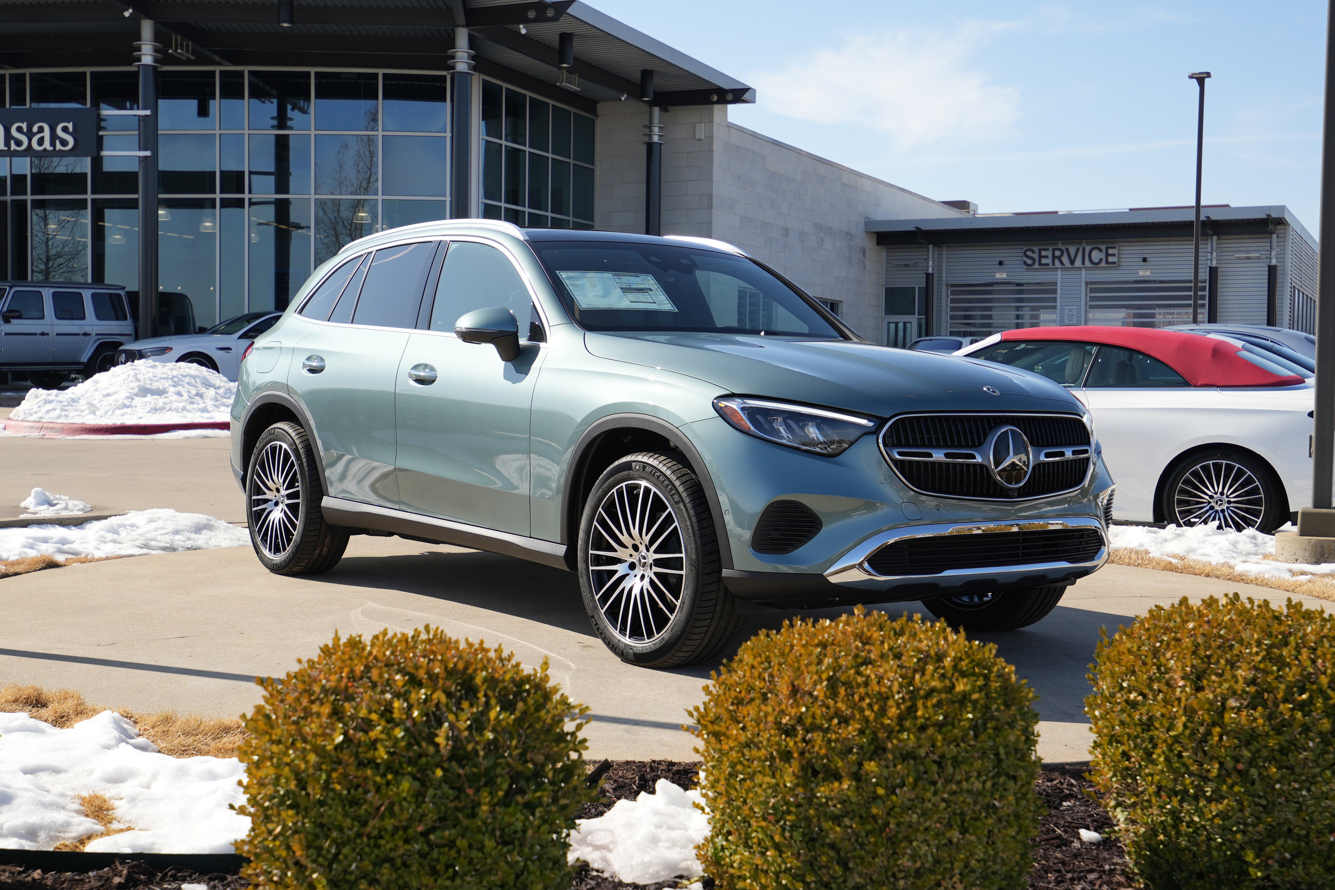 New 2026 Mercedes-Benz GLC 300 GLC 300 image 1