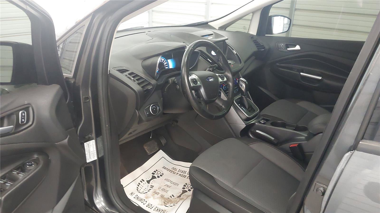 Used 2017 Ford C-MAX Energi SE w/ Equipment Group 401A image 21