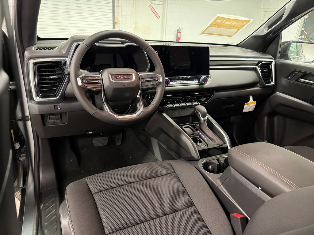 New 2026 GMC Canyon Elevation w/ Convenience Package RWD image 25