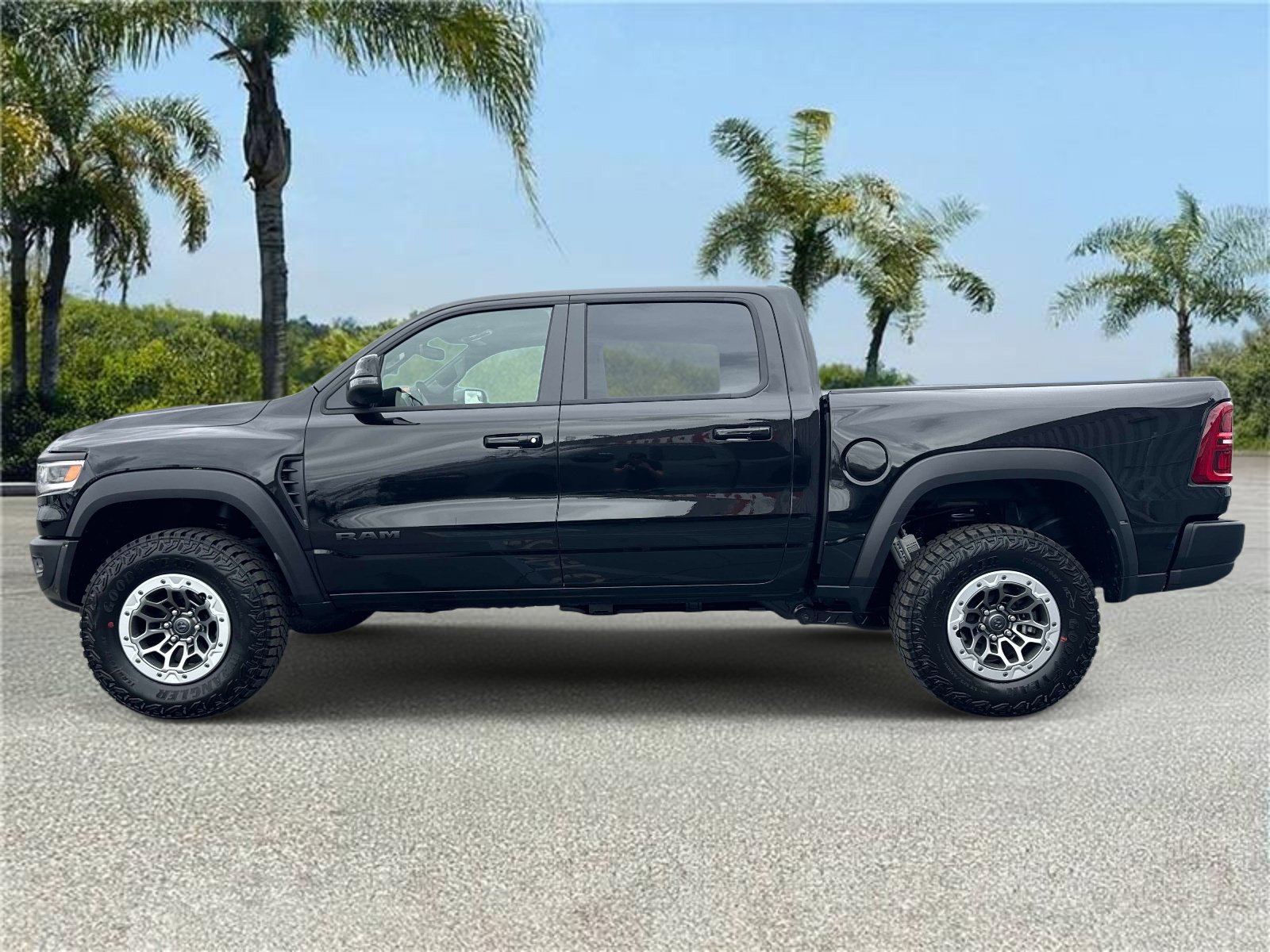 New 2026 RAM 1500 RHO w/ RHO Level 1 Equipment Group AWD/4WD image 2