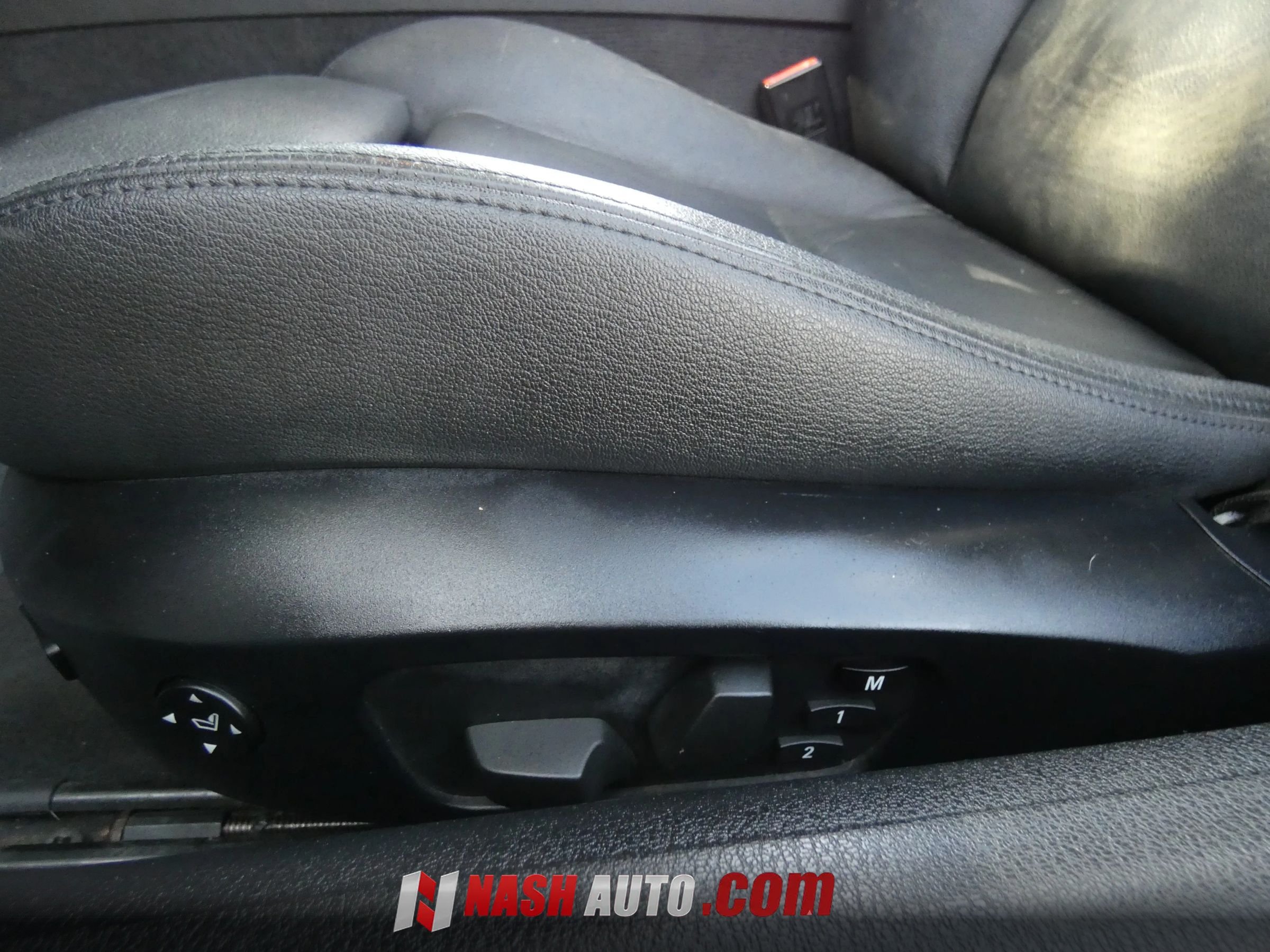 Used 2015 BMW Z4 sDrive35is RWD image 39