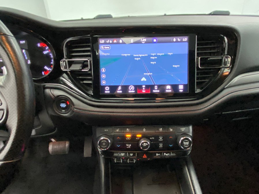 Used 2022 Dodge Durango R/T w/ Blacktop Package AWD/4WD image 29