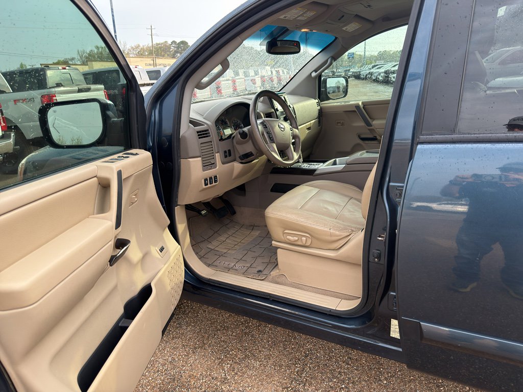 Used 2014 Nissan Titan SL w/ SL Heavy Metal Package image 38