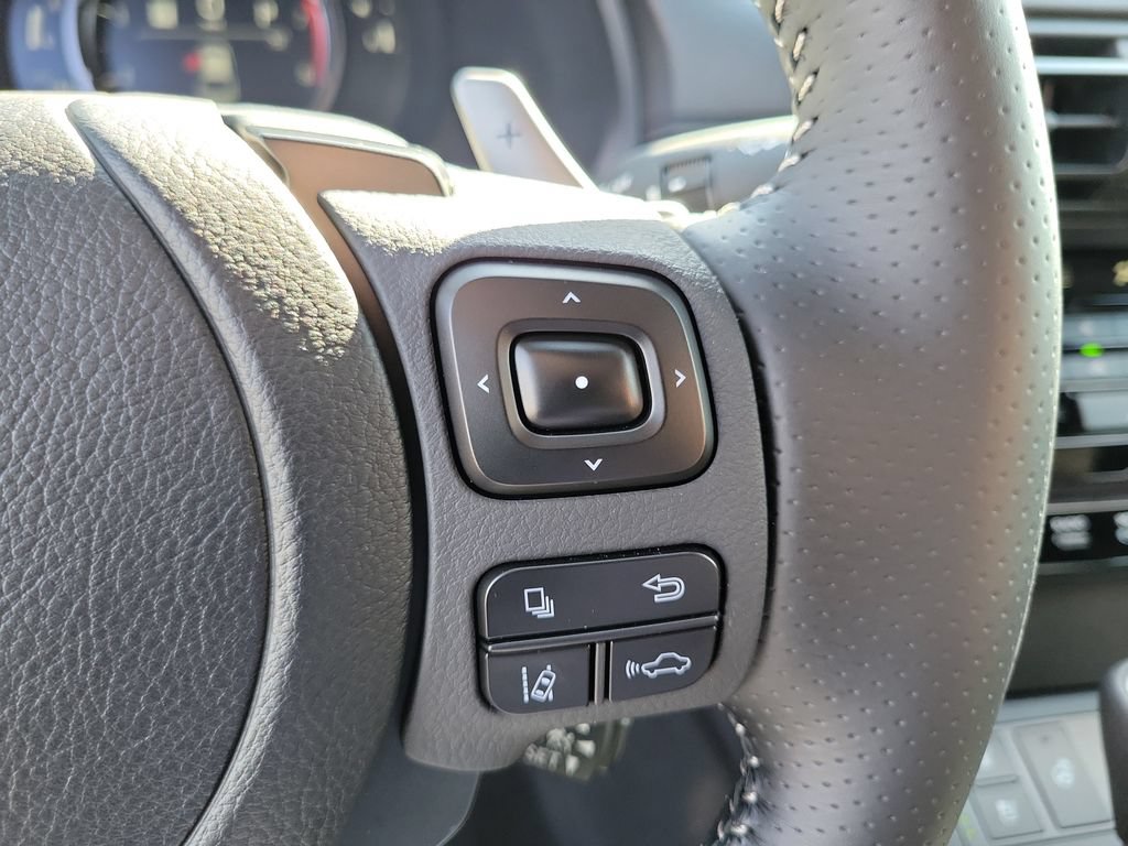 Used 2025 Lexus IS 350 F Sport RWD image 6