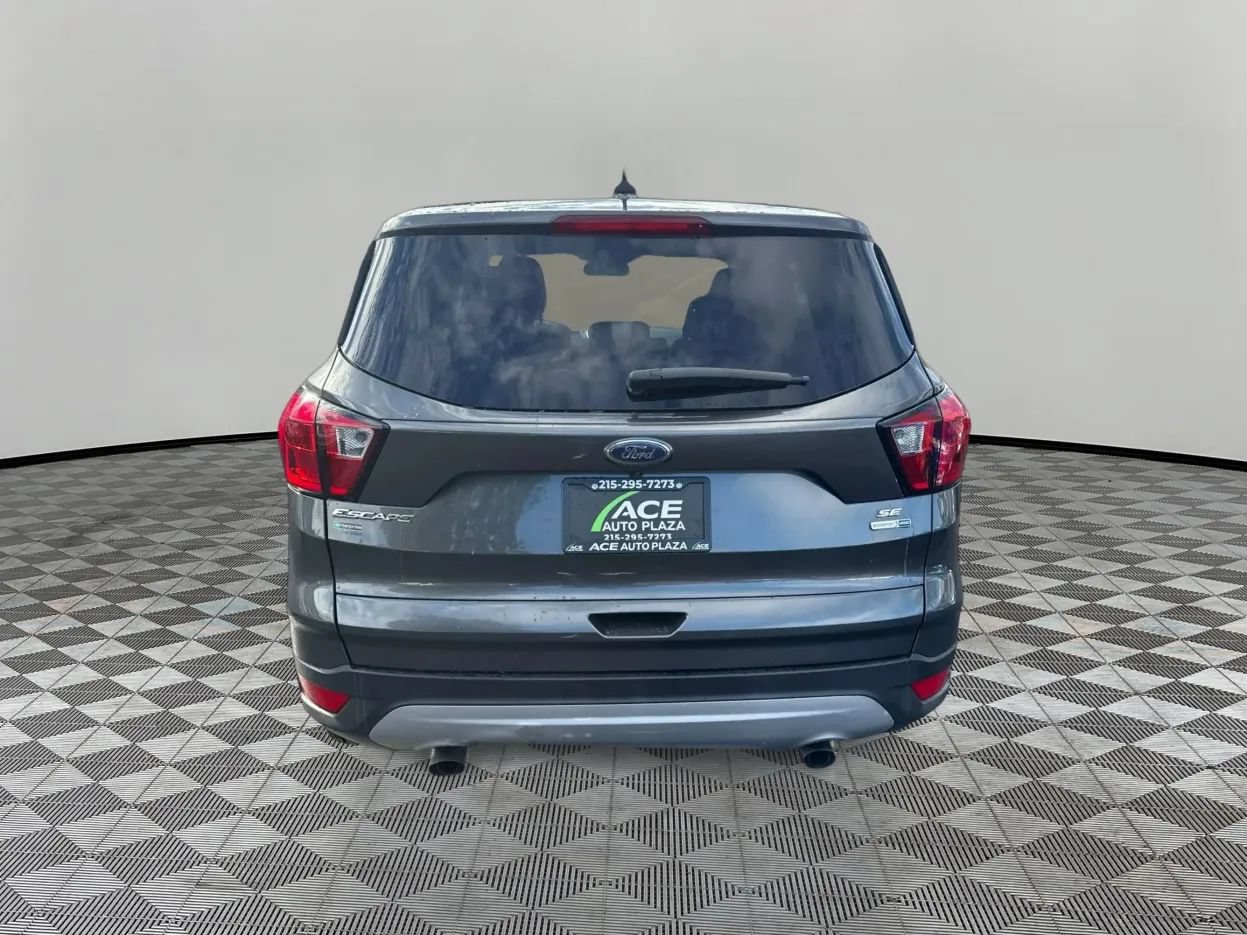 Used 2019 Ford Escape SE AWD/4WD image 6