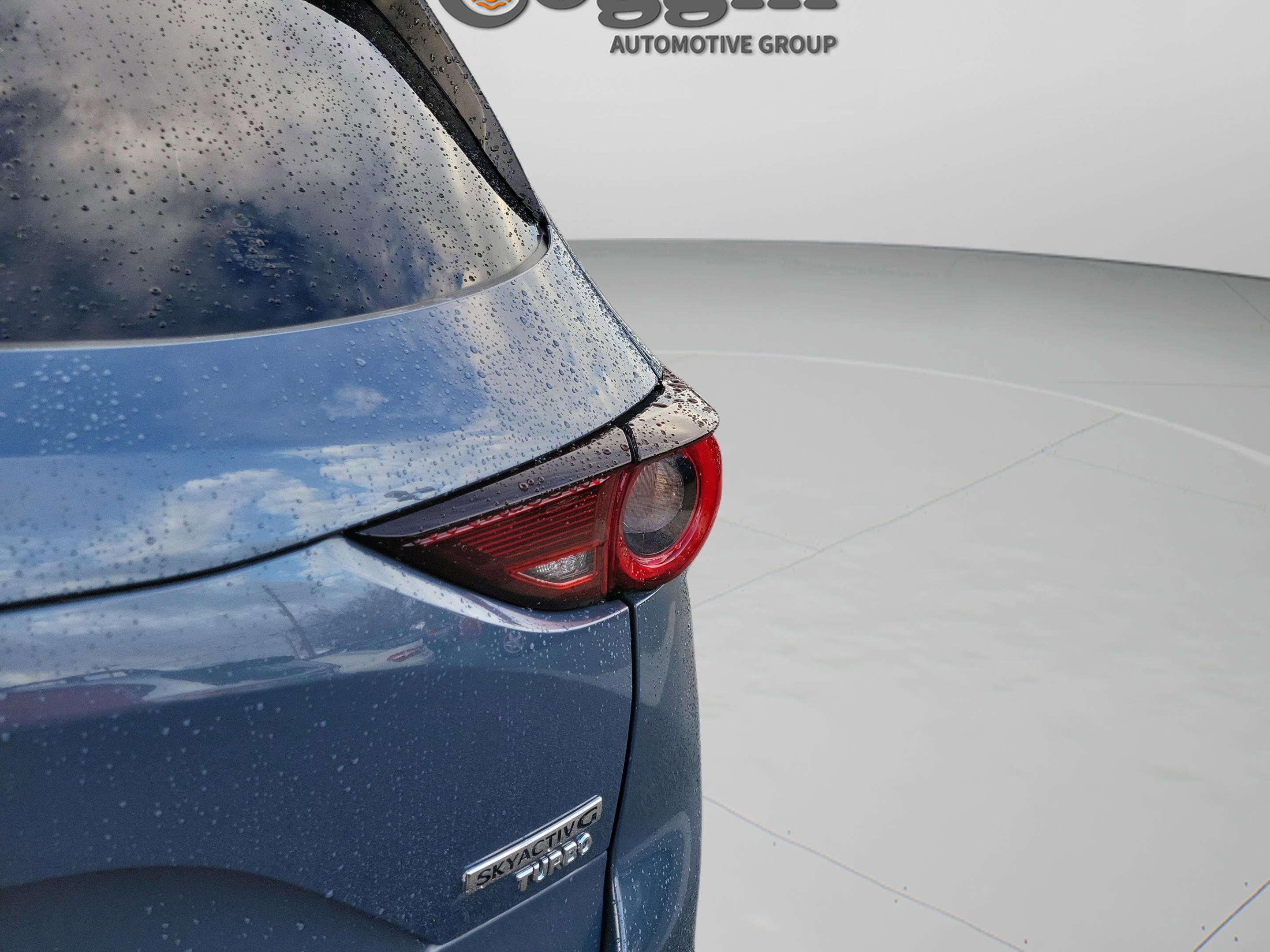 Used 2021 MAZDA CX-5 Carbon Edition image 15