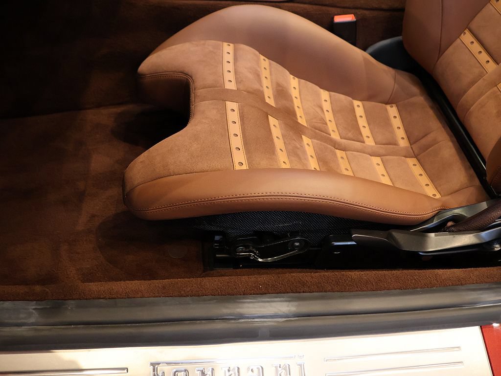 Certified 2023 Ferrari 812 GTS RWD image 76