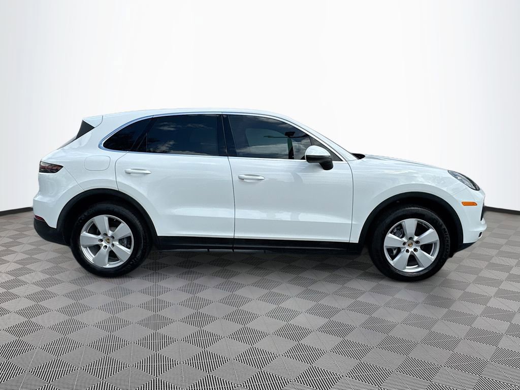 Used 2019 Porsche Cayenne Base image 5