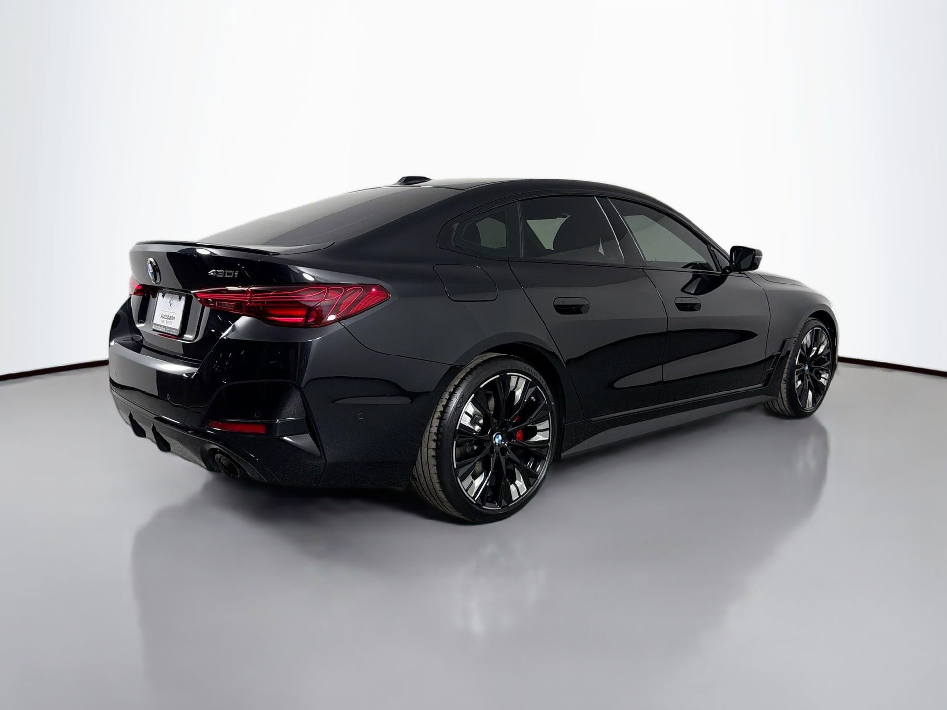 New 2026 BMW 430i w/ M Sport Package image 5