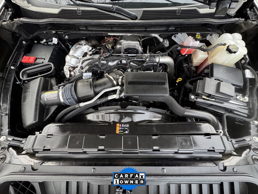 Used 2025 Chevrolet Silverado 2500 ZR2 w/ Technology Package image 12