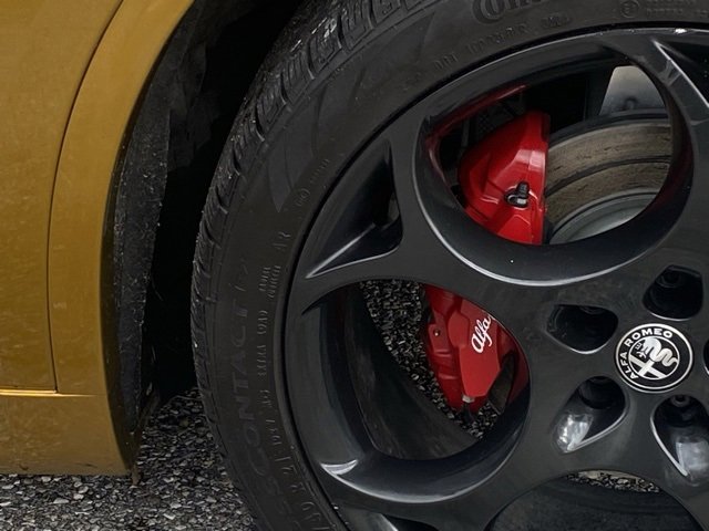 Used 2022 Alfa Romeo Stelvio Veloce image 13