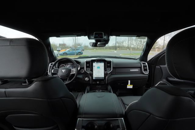 New 2026 RAM 1500 Laramie w/ Sport Appearance Package AWD/4WD image 21