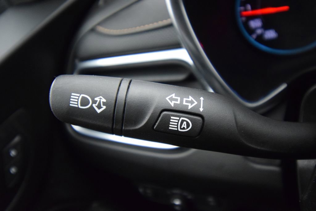 Used 2021 Chevrolet Equinox Premier w/ Redline Edition AWD/4WD image 36