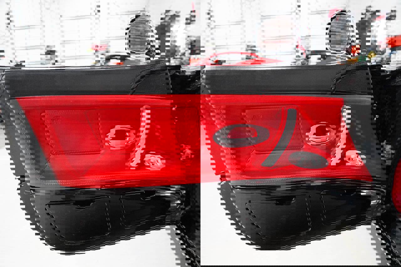 Used 2001 BMW Z8 image 20