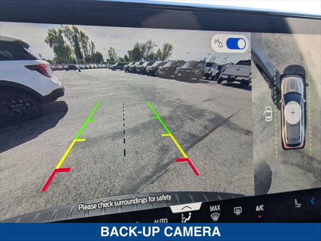 Used 2025 Ford Explorer ST-Line w/ Premium Package image 19