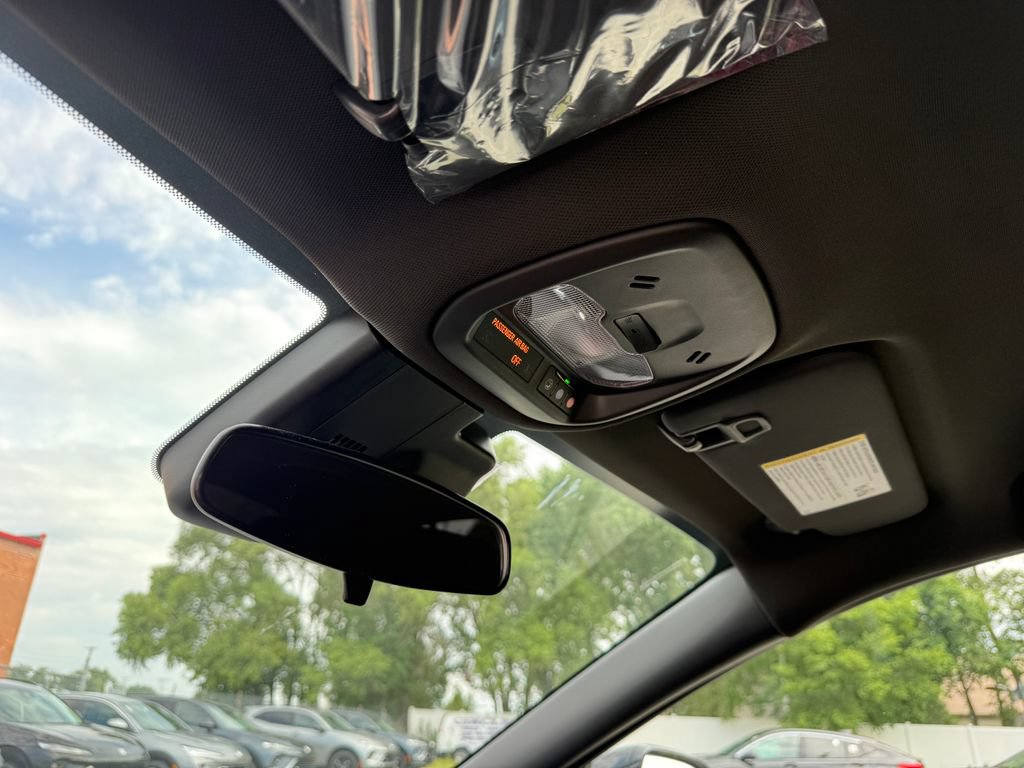 New 2026 Buick Envista Sport Touring FWD image 28