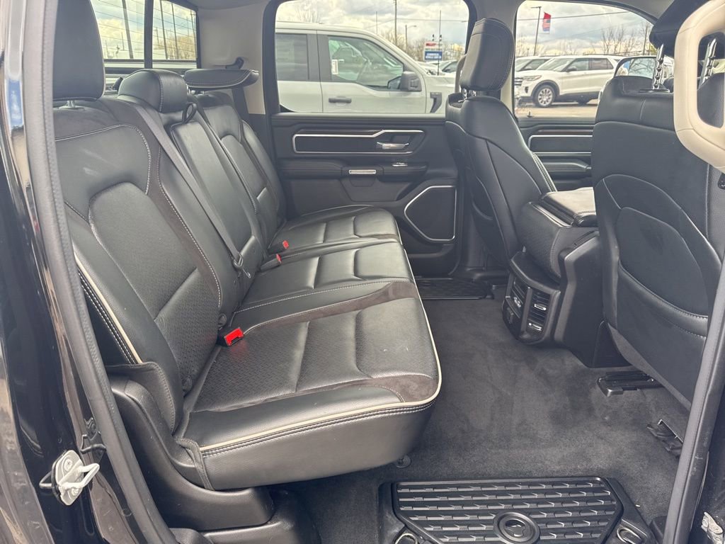 Used 2022 RAM 1500 Laramie AWD/4WD image 37