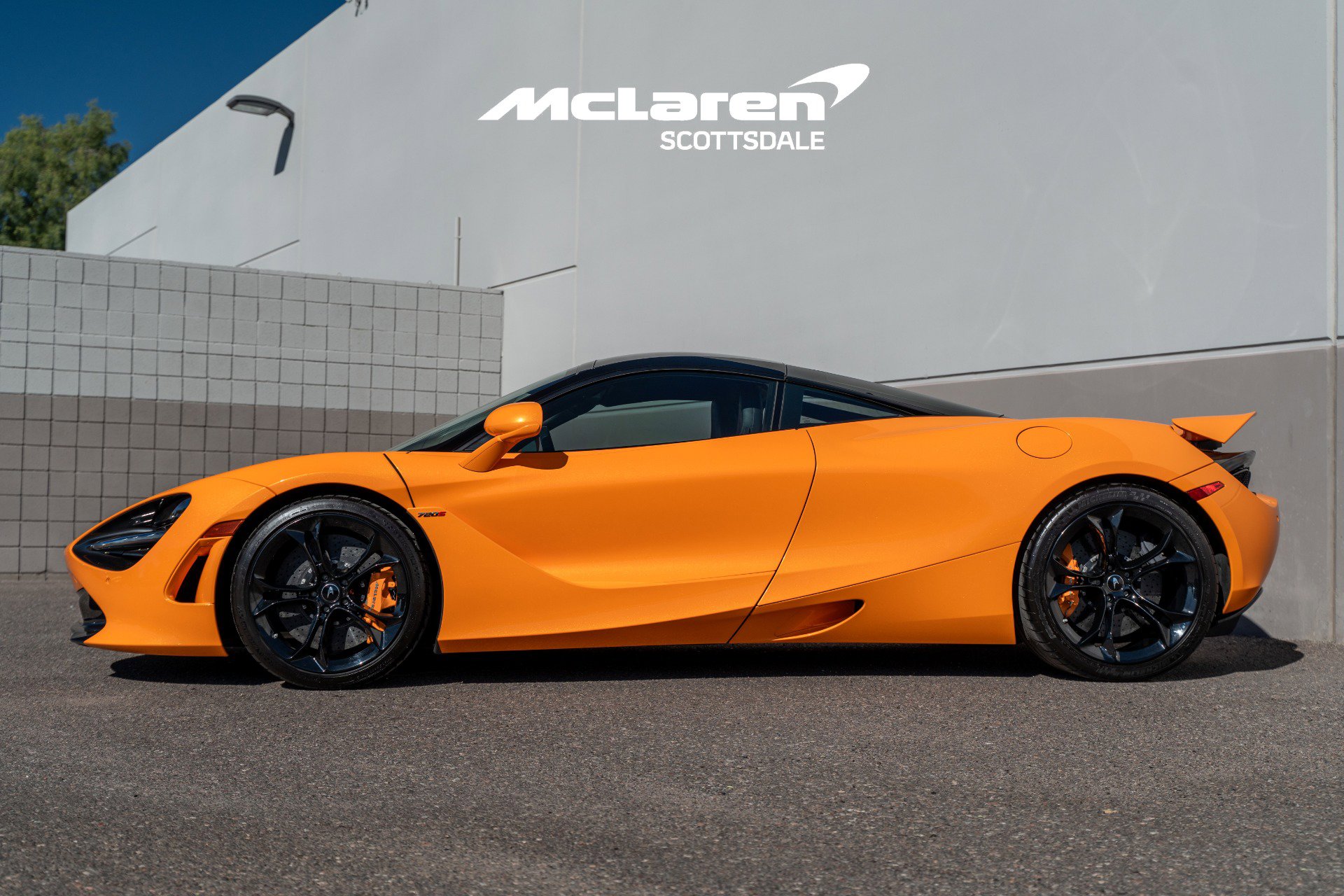 Used 2019 McLaren 720S image 4