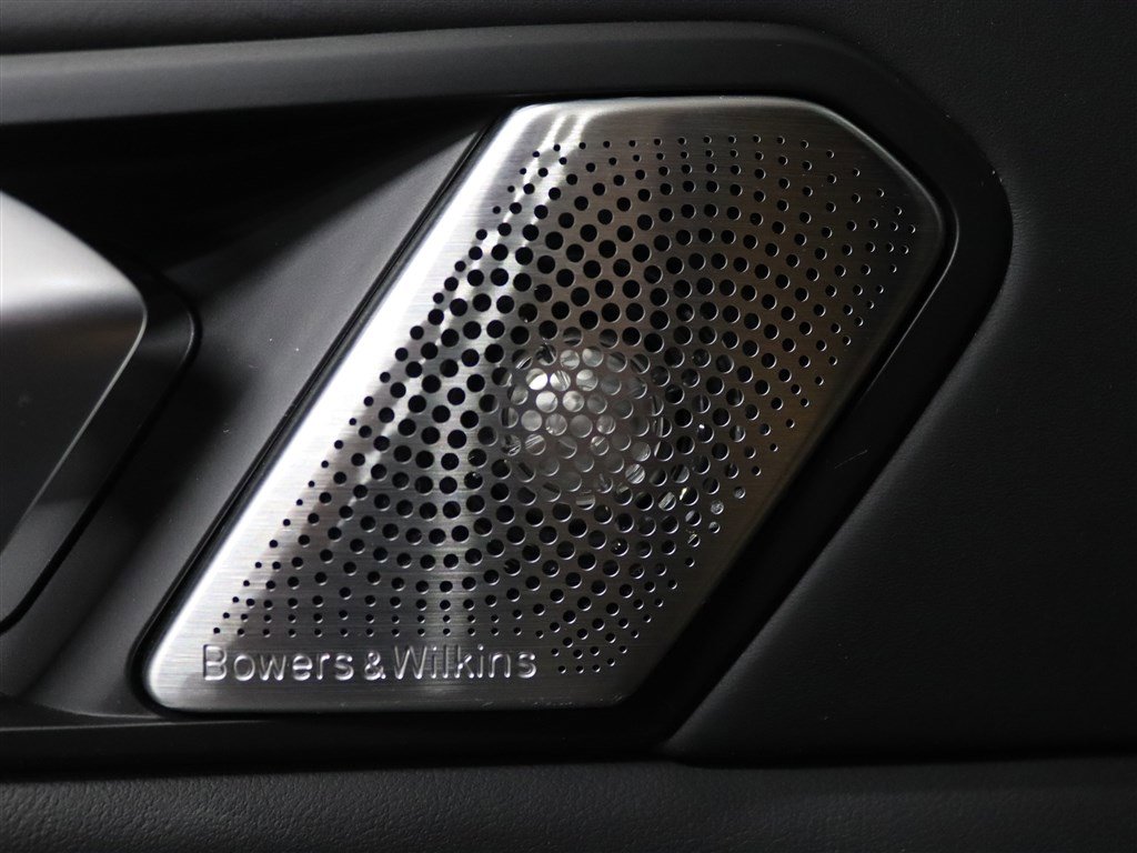 Used 2021 BMW X5 M w/ Competition Package image 22