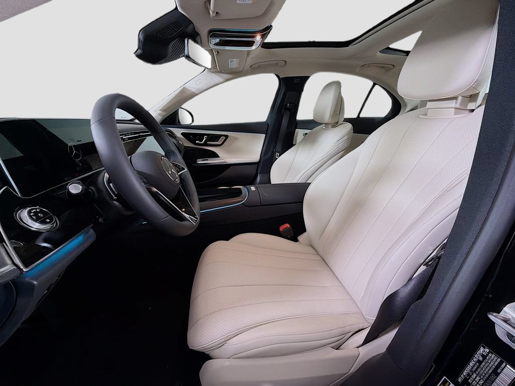 New 2026 Mercedes-Benz E 350 4MATIC Sedan image 12