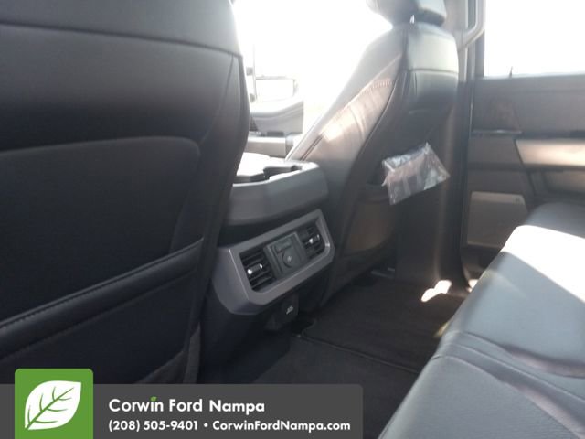 New 2025 Ford F350 Lariat w/ Lariat Ultimate Package image 30