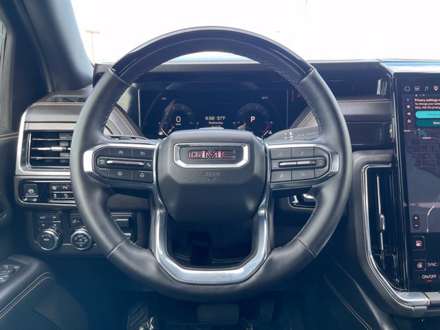 Used 2025 GMC Yukon XL Elevation AWD/4WD image 15