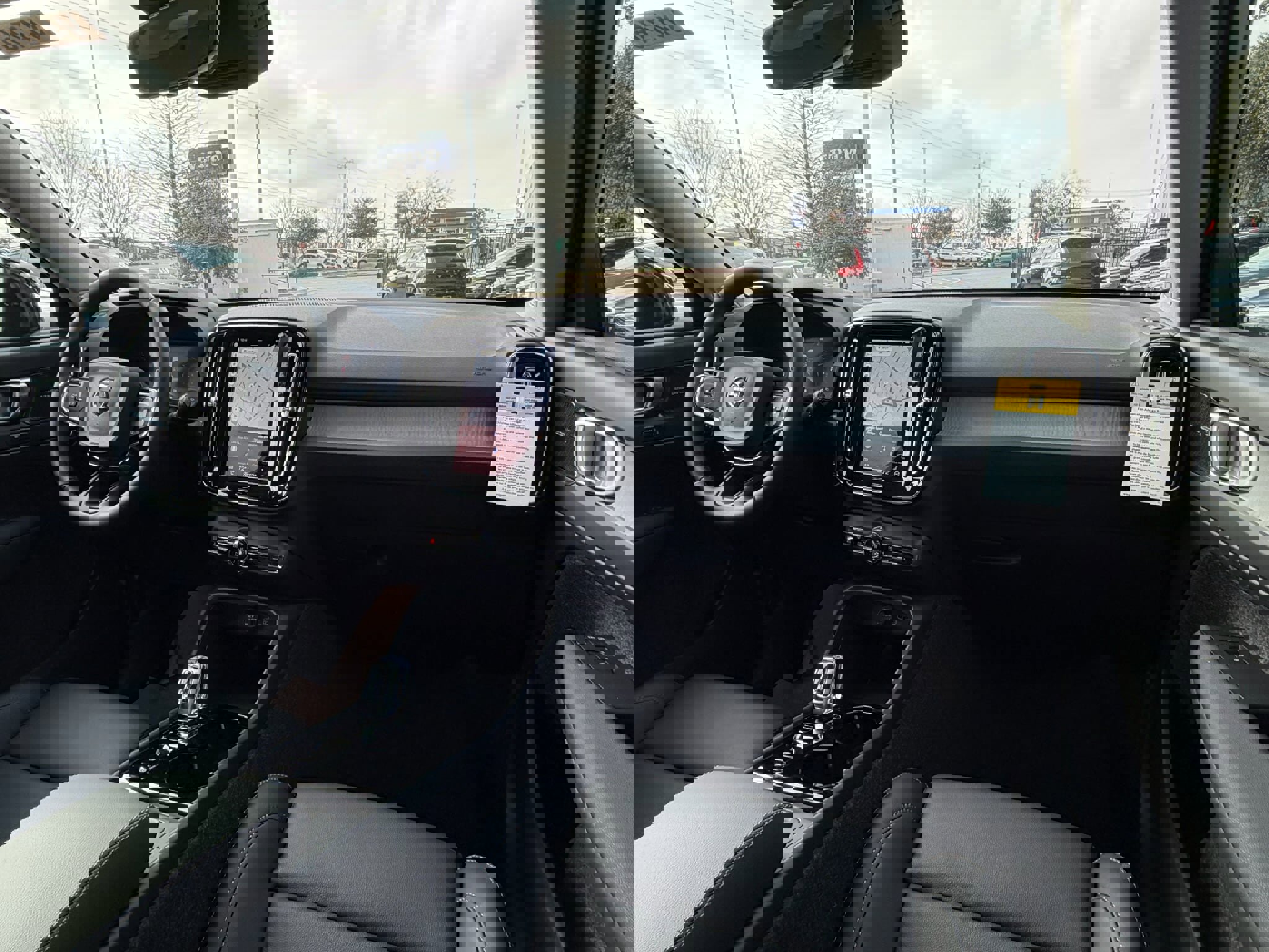 New 2026 Volvo XC40 B5 Plus w/ Climate Package image 10