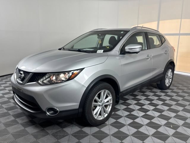 Used 2017 Nissan Rogue Sport SV w/ SV Premium Package AWD/4WD image 27