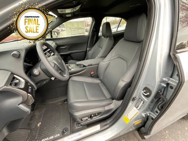 New 2025 Lexus UX 300h AWD image 10