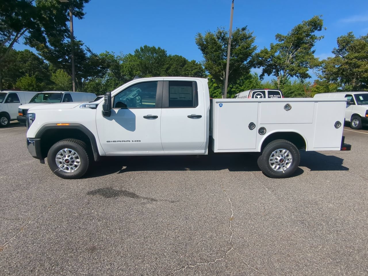 New 2026 GMC Sierra 2500 Pro w/ Convenience Package RWD image 5
