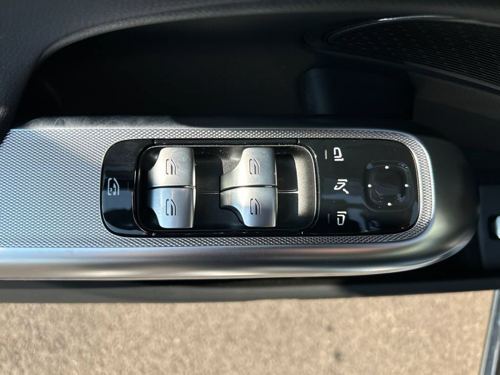 New 2026 Mercedes-Benz E 350 4MATIC Sedan image 12