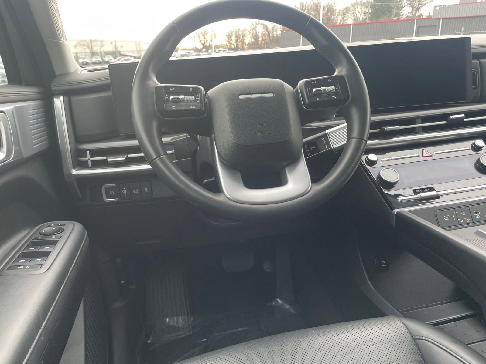 Used 2025 Hyundai Santa Fe SEL image 34