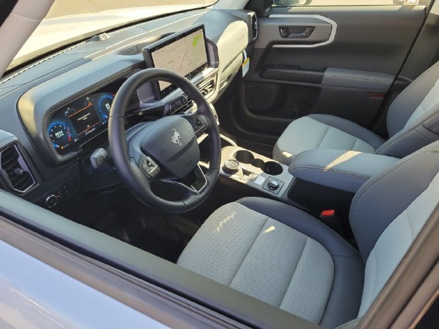 New 2026 Ford Bronco Sport Badlands w/ Sasquatch Badlands Package AWD/4WD image 3