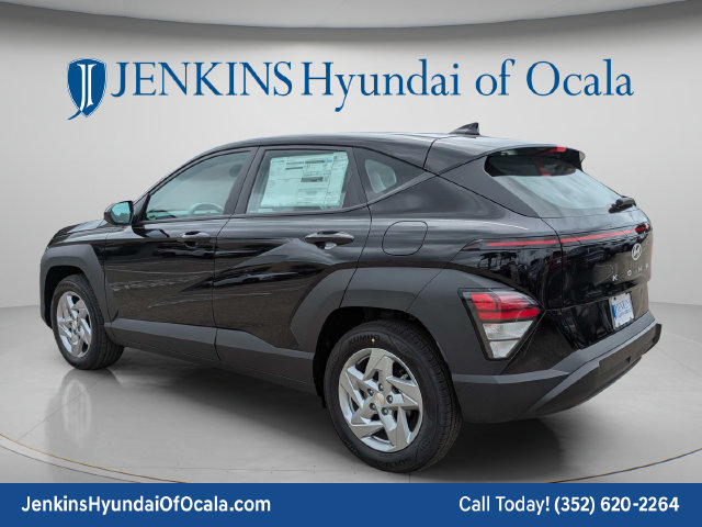 New 2027 Hyundai Kona SE FWD image 5